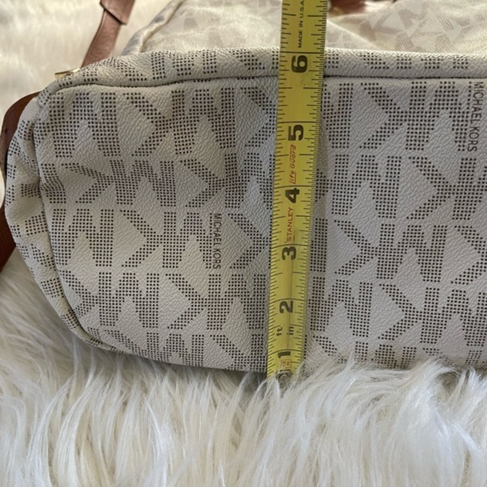 Michael Kors Beige Monogram jet set‎ signature backpack vanilla large leather - Picture 8 of 16